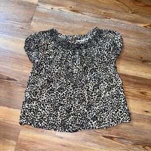 Old Navy little girl leopard top size 5T